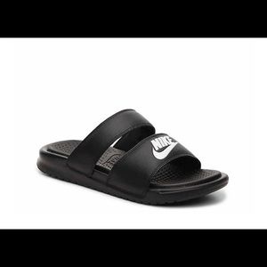 Nike Benassi Duo Ultra Slides